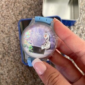 Disney frozen watch perfect condition brand new